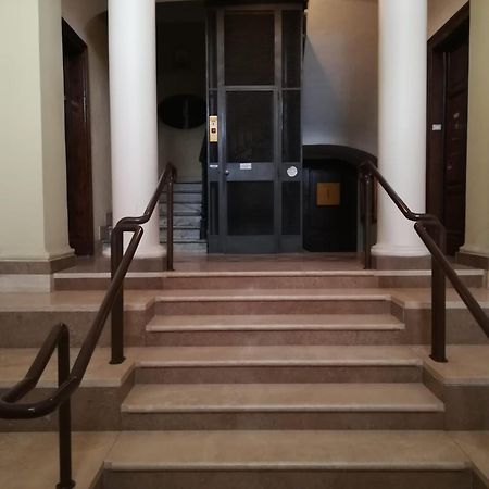 Colosseo Luxe Apartment In The Center Of Roma Exterior foto