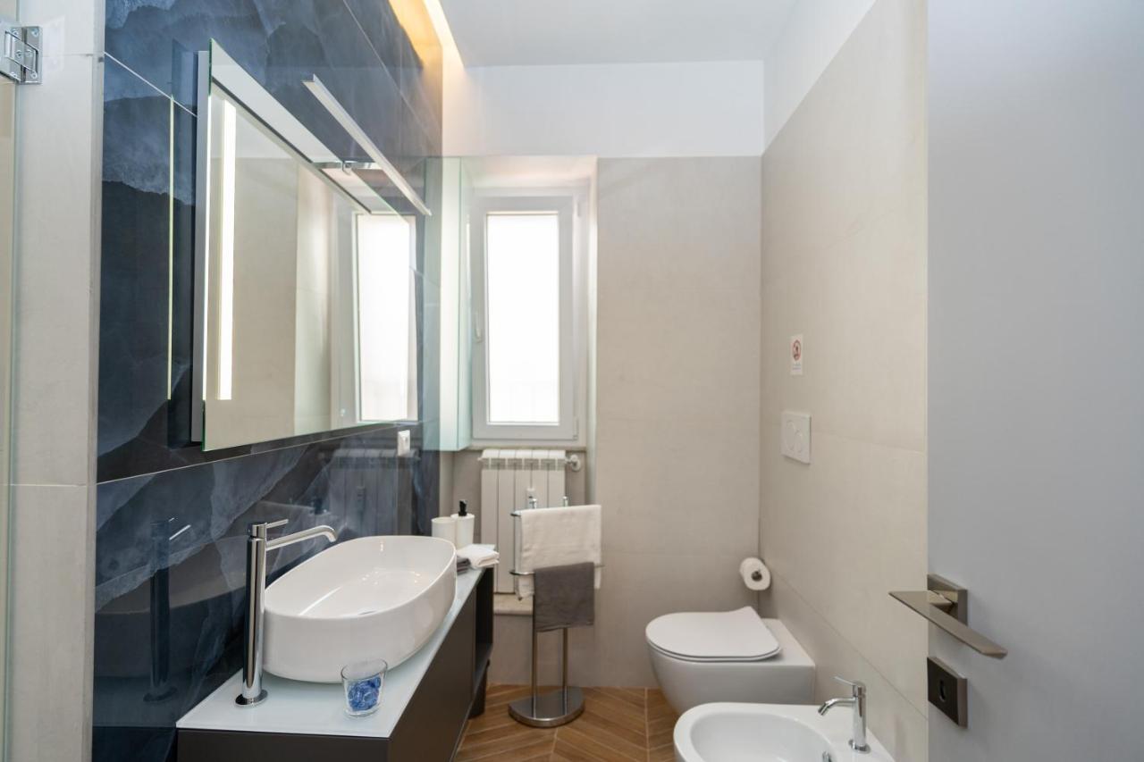 Colosseo Luxe Apartment In The Center Of Roma Exterior foto