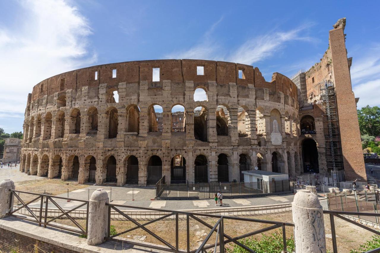 Colosseo Luxe Apartment In The Center Of Roma Exterior foto