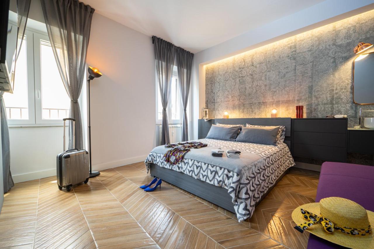 Colosseo Luxe Apartment In The Center Of Roma Exterior foto